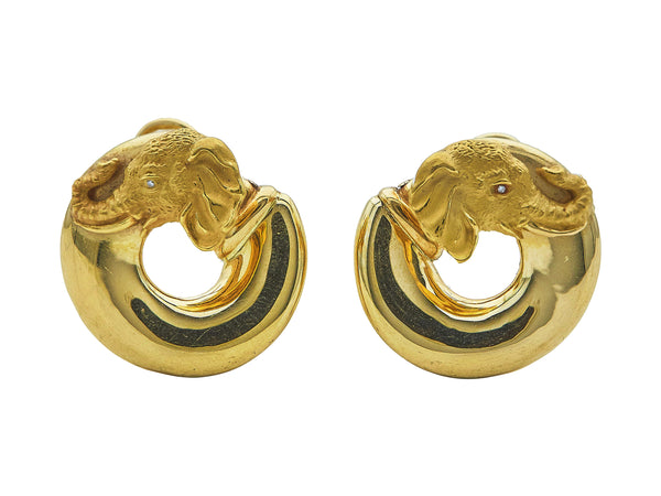 A pair of Carrera Y Carrera Earclips