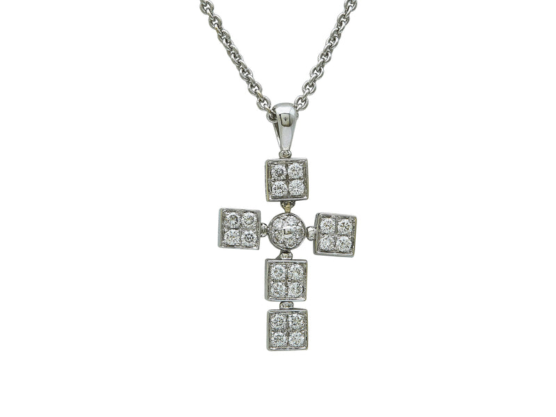 A Bvlgari Lucea Cross Pendant Necklace